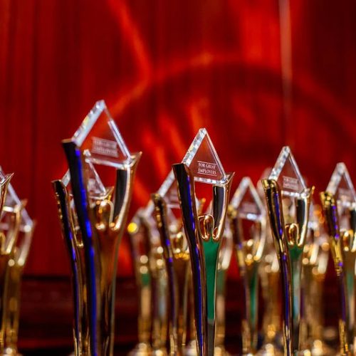 Uluslararası iş insanı ödülleri Stevie Awards